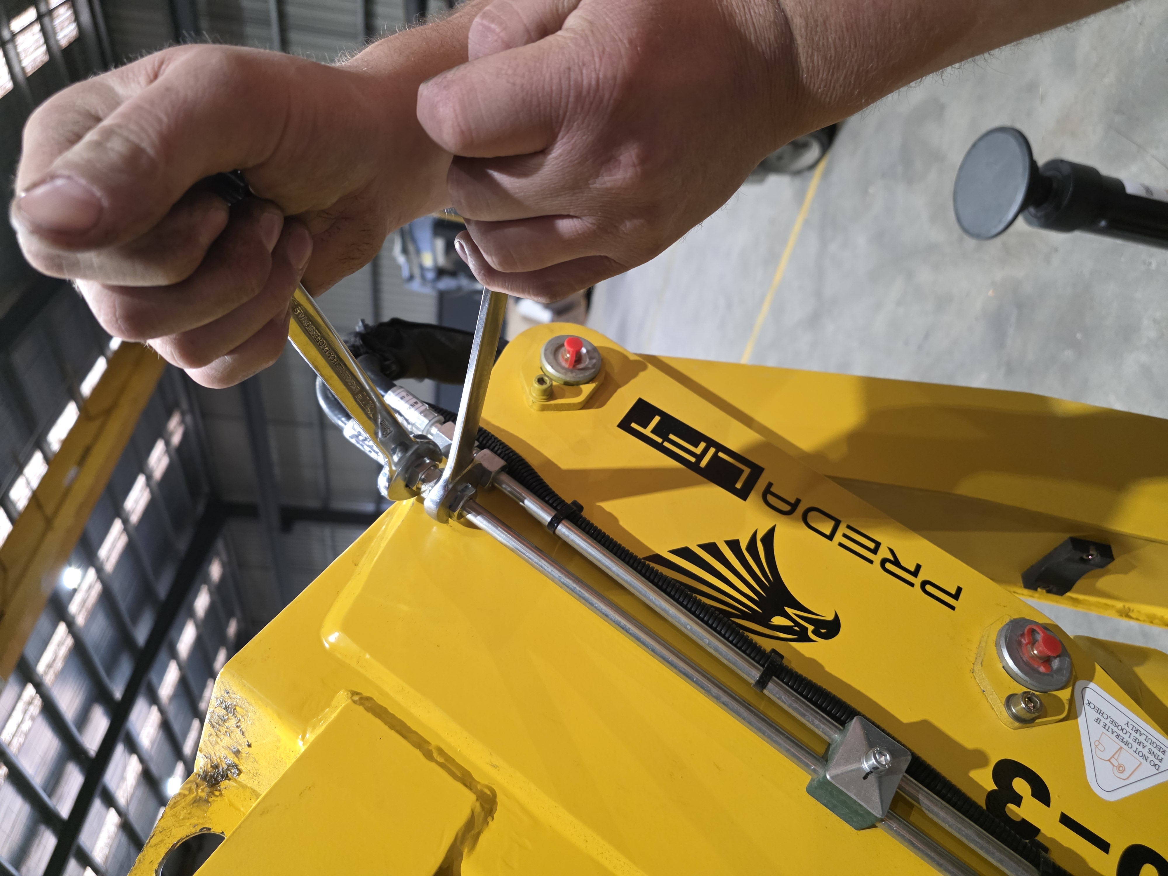 Preda Lift crane servicing