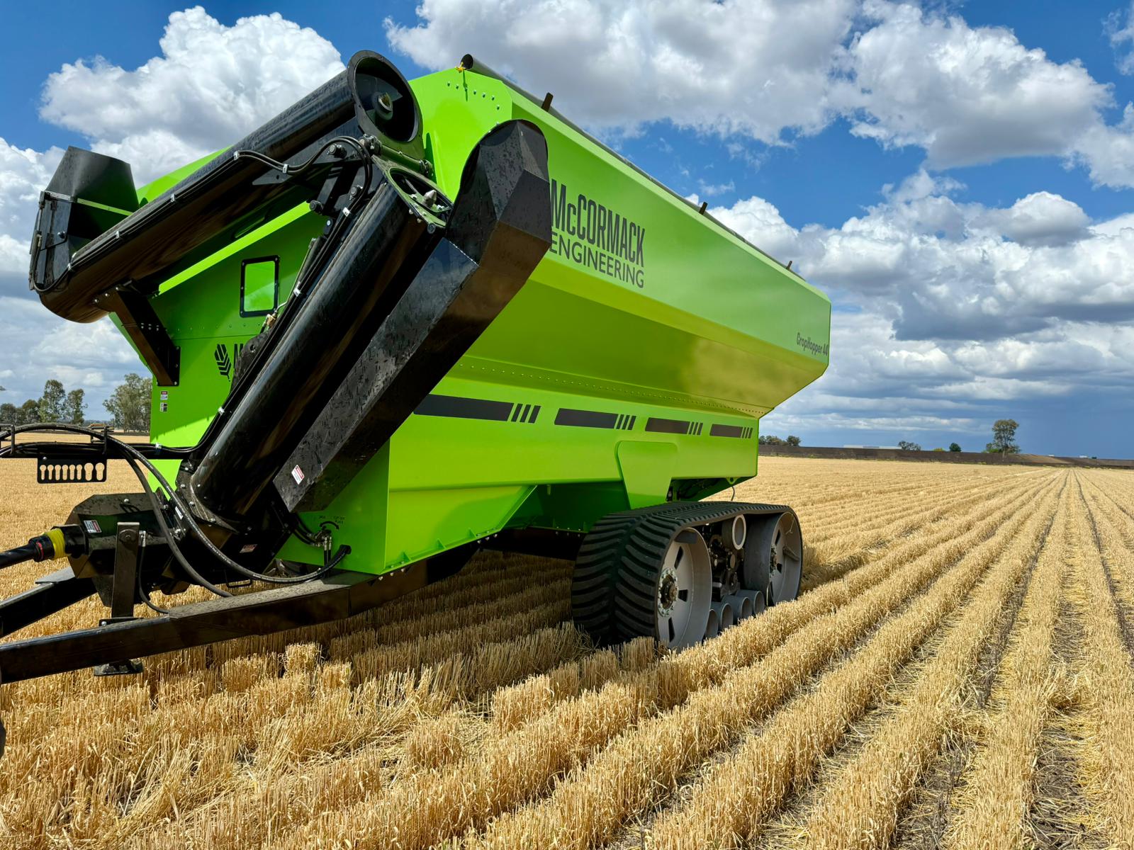 IMTS chaser bin on tracks in field
