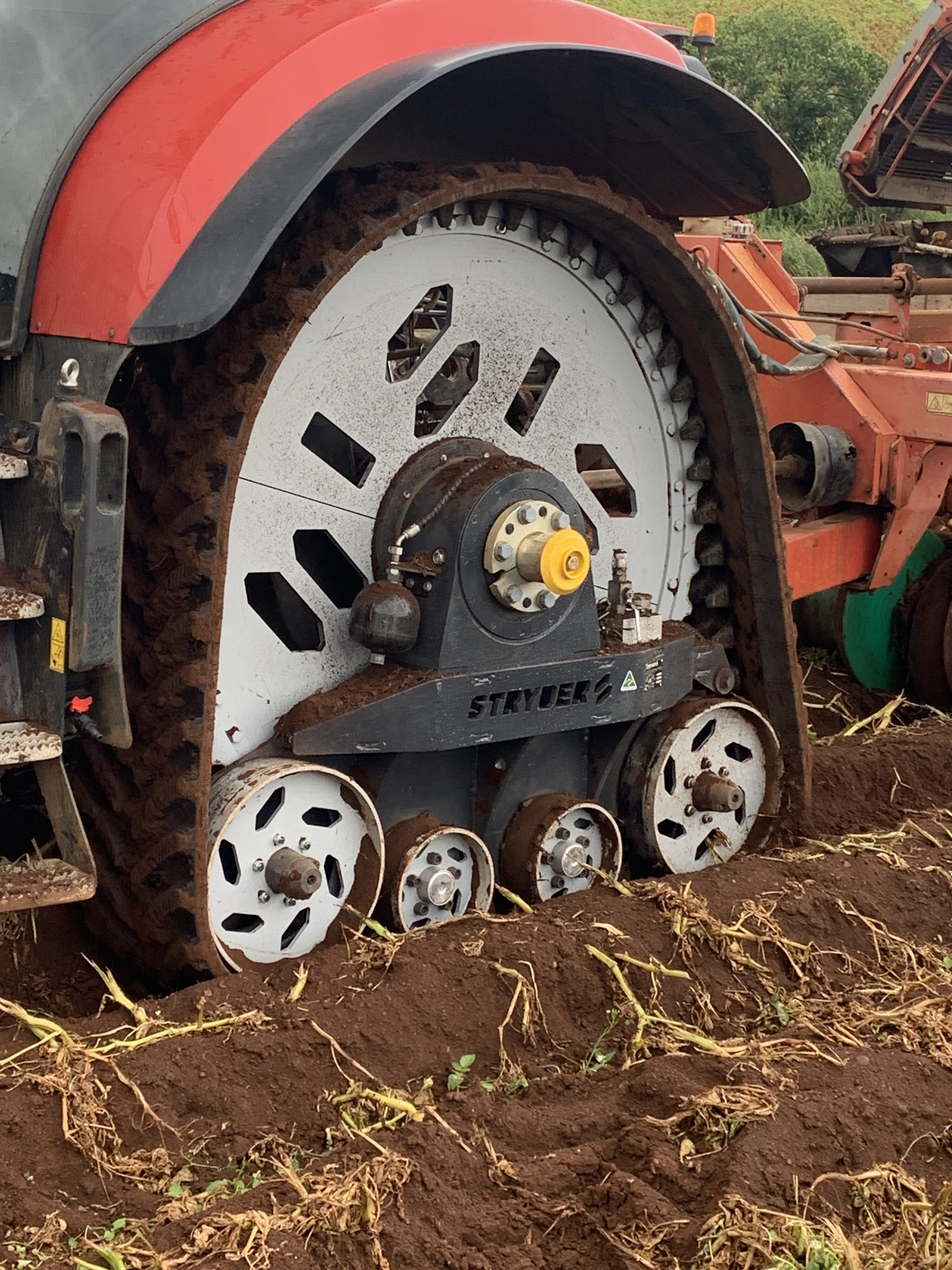 Track system in field